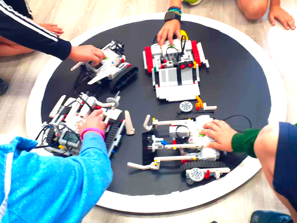 Zdjęcie z kursu 'Robotyka LEGO Master'